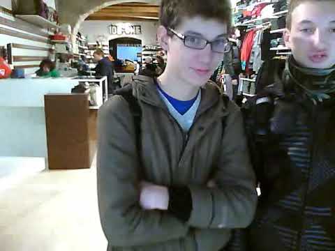 YUI @ 100-ONE Trento - 06.11.2009 11:28