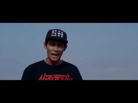 ATOM YOUNGFLOW - ทางเดิน