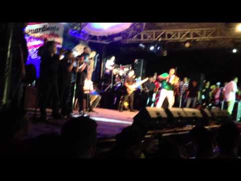 El Pase Del Colchon De Agua Silvestre Dangond Y Rolando...