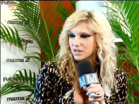 Ke$ha - Future Music Festival 2011