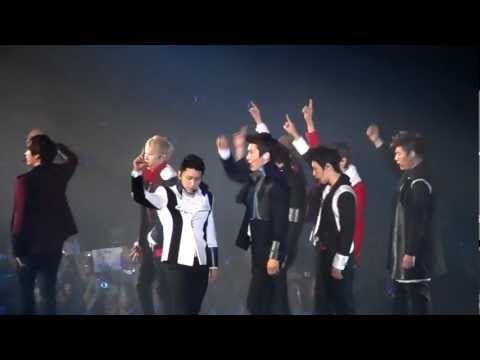 [HD] SS4 in PARIS - Superman