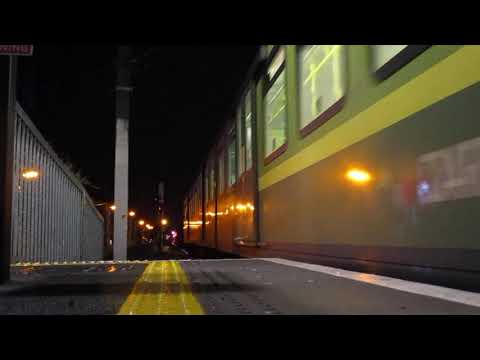 DART class 8300 no. 8303 departing landsdowne rd