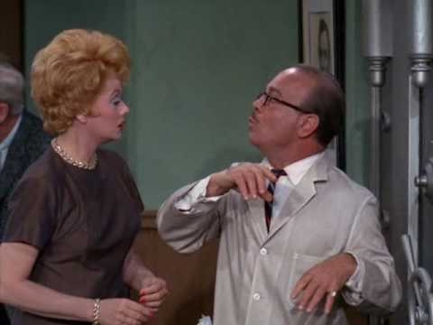 The Lucy Show   S02E05   Lucy and the Safe Cracker