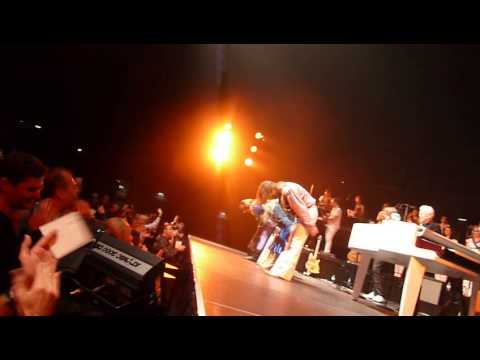 Abba The Show  21 01 2014  Wien   Waterloo + Thank You For The Music