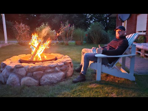 Feuerstelle | Schwenkgrill aus Natursteinen gemauert