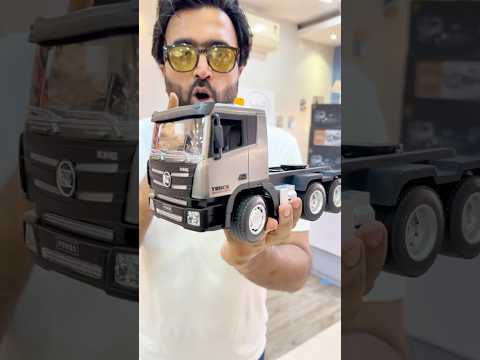 Huina 1318 1:18 RC Tractor Truck 9CH Remote Control Cars with Flatbed Trailer Assembled and Painted Hobby Model Huina 1318 1:18 RC Tractor Truck 9CH Remote Control Cars with Flatbed Trailer Assembled and Painted Hobby Model