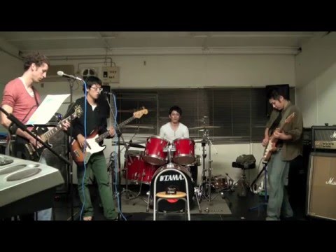 Genki Rock Island - Surv1v3 (Jonathan Underdown) 2010_11_07