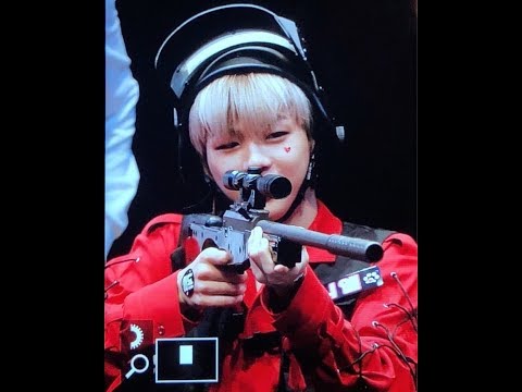 Kang Daniel was playing with gun and helmet▪He is so adorable