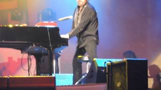 Hank Williams Jr NRA the boy wants to Boogie woogie Nashville tn 2015 Piano routine