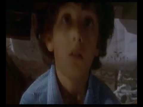 Child Hidden Under The Table Funny - L' amico Del Cuore (1998)