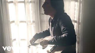 Vuelve Lyrics English Translation