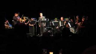 Toby Spence sings Jacques Brel - Au Suivant (Next)