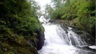 preview picture of video 'Swallow Falls, near Betws-y-Coed, North Wales, August 2011'