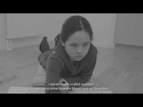 Aliasuppit? TUSAANNGAmi oqaloqateqarsinnaavutit. Ked af det? I TUSAANNGA kan du snakke med nogen.