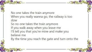 Holly Dunn - No One Takes the Train Anymore Lyrics