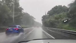 Heavy rain slams Oahu, prompting road closures and soaking Honolulu Marathon
