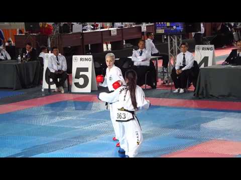 Alina Naschinets (Ukr) v Sarah Fitzgerald-Holmes (Aus) Female -57kg Sparring