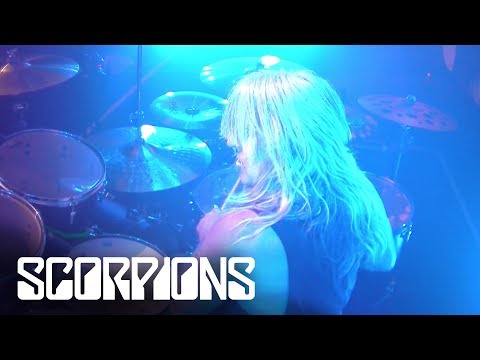 download lagu mp3 mp4 Mikkey Dee, download lagu Mikkey Dee gratis, unduh video klip Mikkey Dee
