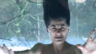 Ainara LeGardon - Thirsty (Official Video)