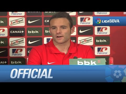 Athletic Club presents Borja Viguera