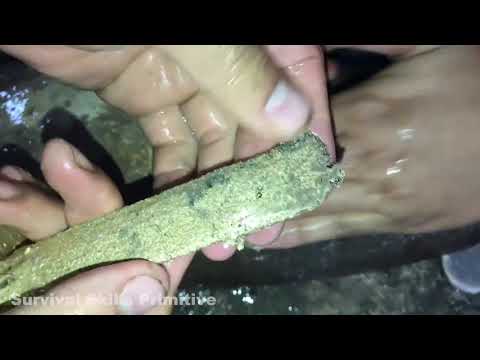 Primitive Technology  Furnace and casting copper axe beautiful ax, chisel 1