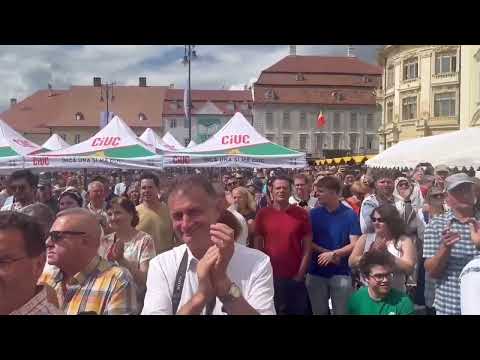 Spectacol de Tradiții Germane la Sibiu: Întâlnirea Internațională a Sașilor 2024