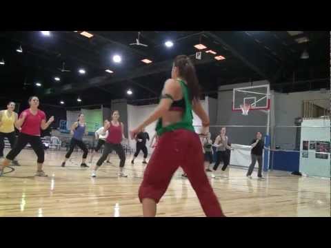Tara Romano Dance Fitness - Meneando La Cintura - Mr. Saik