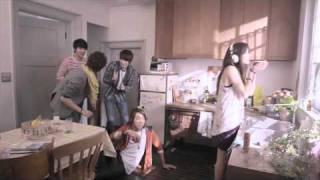 k-pop idol star artist celebrity music video Dong Bang Shin Ki