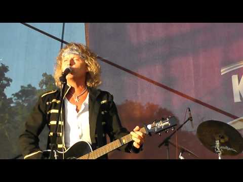 Peter Nagy - Poďme sa zachrániť