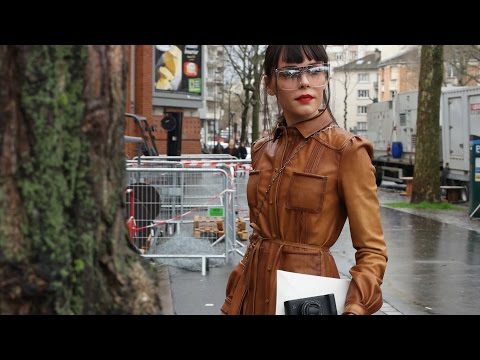 BLOGGER: EVANGELIE SMYRNIOTAKI at CÉLINE A/W 2017