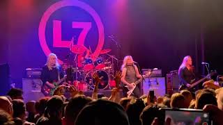 L7 - “Fast And Frightening”