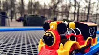 【legetøj lokomotiv】Disney Mickey Mouse Western Locomotive @ Lange Voorhout, Haag, Holland 00868 dk