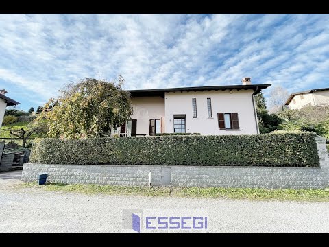 Albavilla casa indipendente in vendita