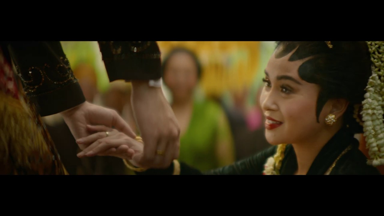 Film Pendek - SOMETHING OLD, NEW, BORROWED AND BLUE (Ayushita dan Christine Hakim)