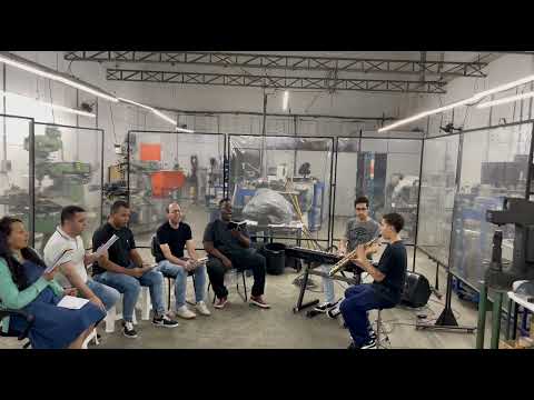 Hino 401 - Revela Teu querer - Canto - Piano e Sax.