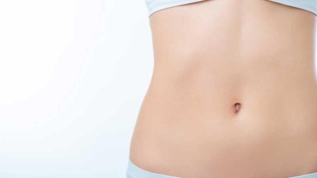 Why Do Linty Belly Buttons Sometimes Smell?