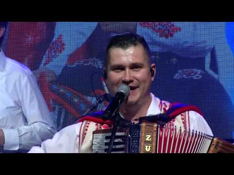 KOLLÁROVCI- I TO I ONO  (LIVE VIANOČNY KONCERT- NOVÉ ZÁMKY)