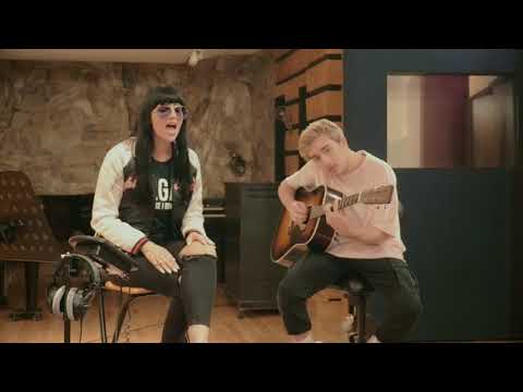 Tara McDonald - Taxxxi (Acoustic Live) | Unplugged