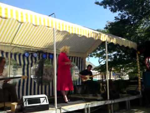 resistent Doorkiekbloes.MP4