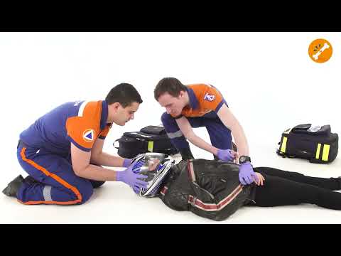 Retrait d'un casque de protection