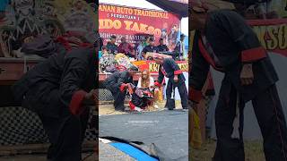Download lagu Senior Jaranan Wanita Memainkan Barongan Jaranan Krido Yakso mp3