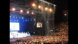 André Rieu & The Johann Strauss Orchestra - Snow Waltz - Buenos Aires 6/6/13