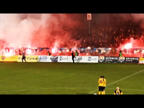 Palenie barw WRWE na meczu GKS Katowice - Widzew Łódź | 06.04.2022