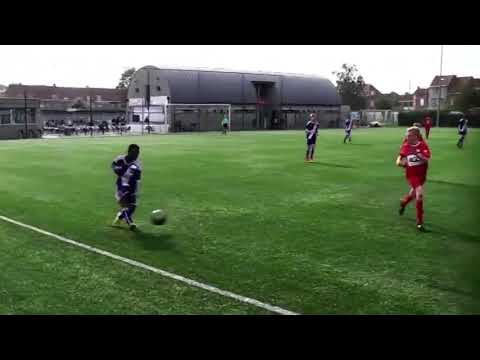 Jérémy Doku vs U13 Kortrijk (04/10/2014)