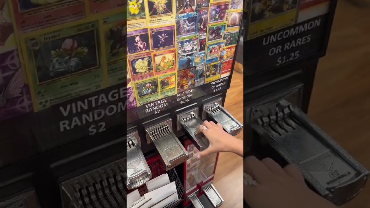 Pokemon Card Vending Machine! #pokémon #pokemoncard #vendingmachine