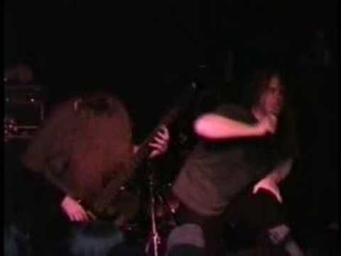 Videoclip de Monolith (Live) — Cannibal Corpse
