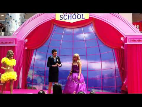 Barbie Princess Charm School