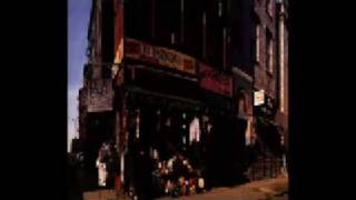 Beastie Boys: B-Boy Bouillabaisse (Hello Brooklyn)