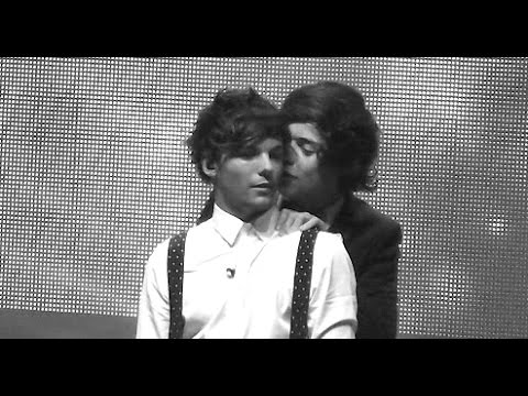 Harry + Louis // Body Language and Sexual Tension // Larry Stylinson