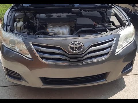 Engine Oil and Filter change on Toyota Camry 2011